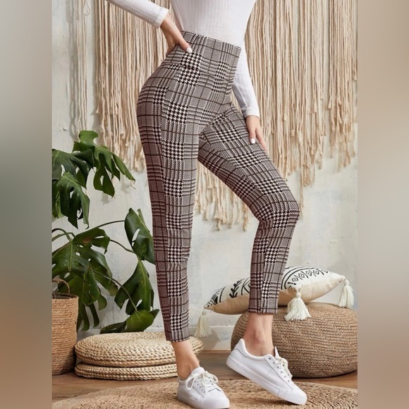 Plaid Wide Waistband‎ Leggings - Picture 1 of 4